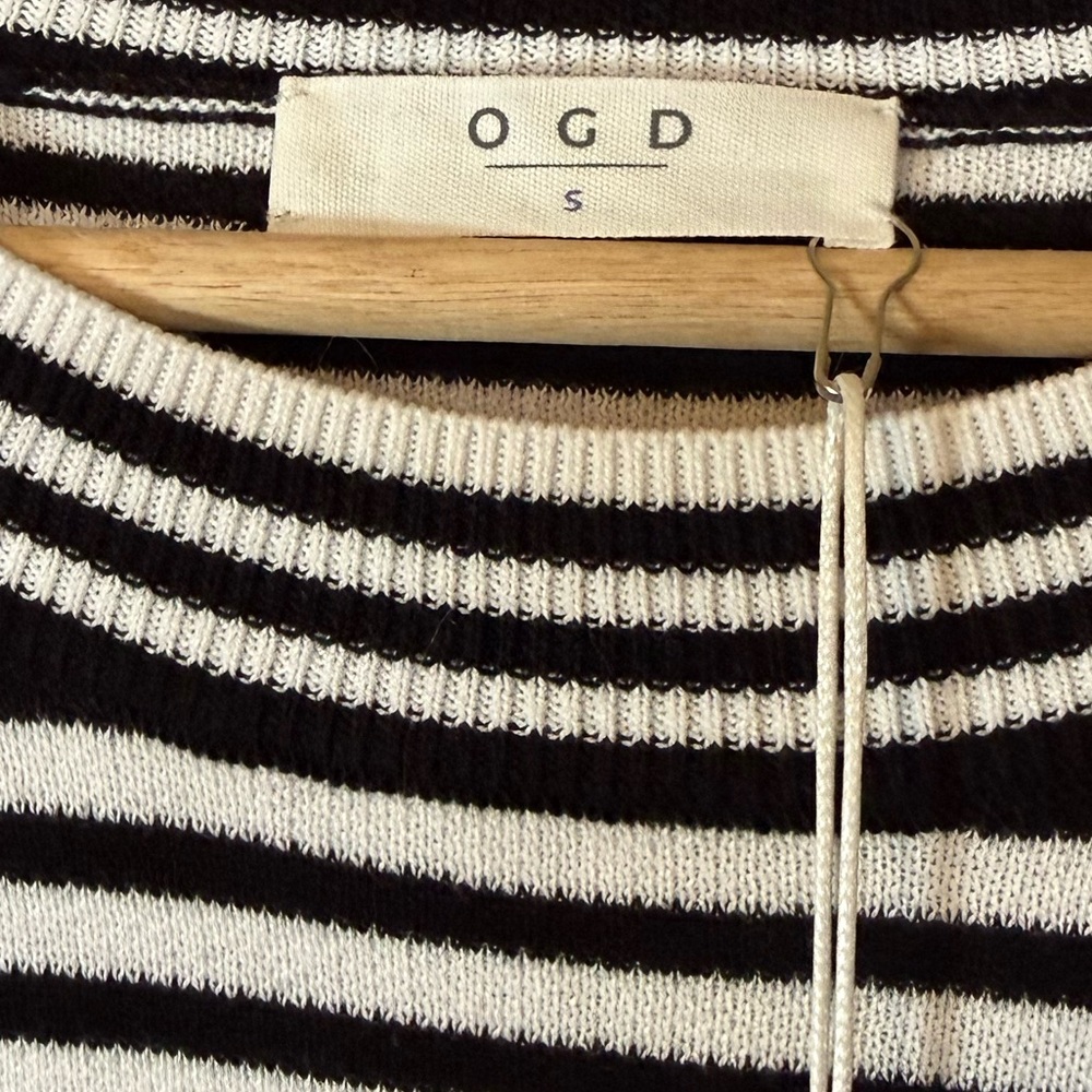 NWT Revolve One Grey Day Cotton Black White Striped Sweater Sweater Small - Picture 4 of 7